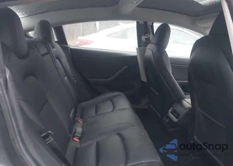 2020 Tesla Model 3 Long Range Dual Motor All-Wheel Drive z USA, uszkodzony, nr VIN 5YJ3E1EB1LF786931